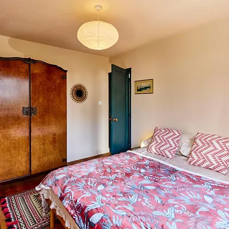 Cosy In Chapel Allerton Area - Peaceful Street, Free Parking Leeds (West Yorkshire)
