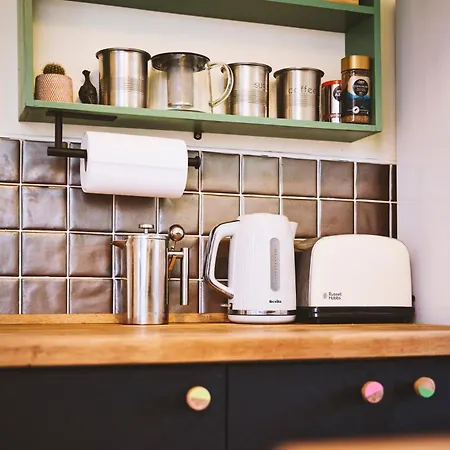 Cosy In Chapel Allerton Area - Peaceful Street, Free Parking