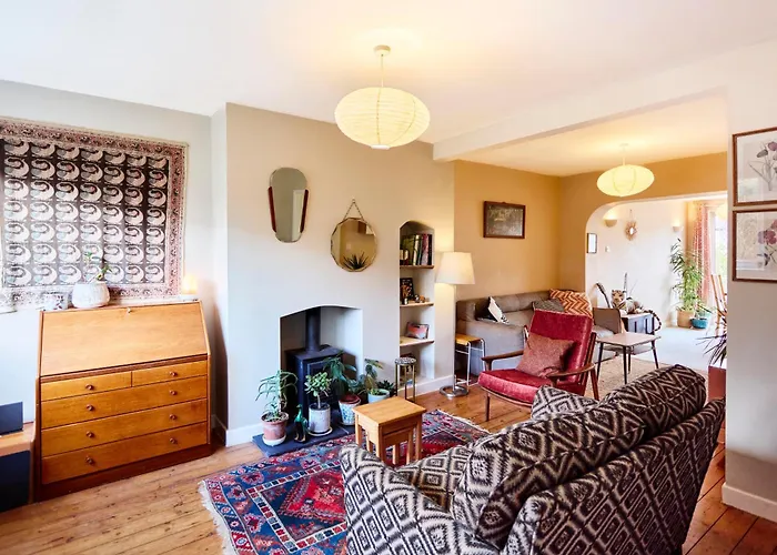 Family In Chapel Allerton Area - Peaceful Street, Free Parking * Leeds (West Yorkshire)