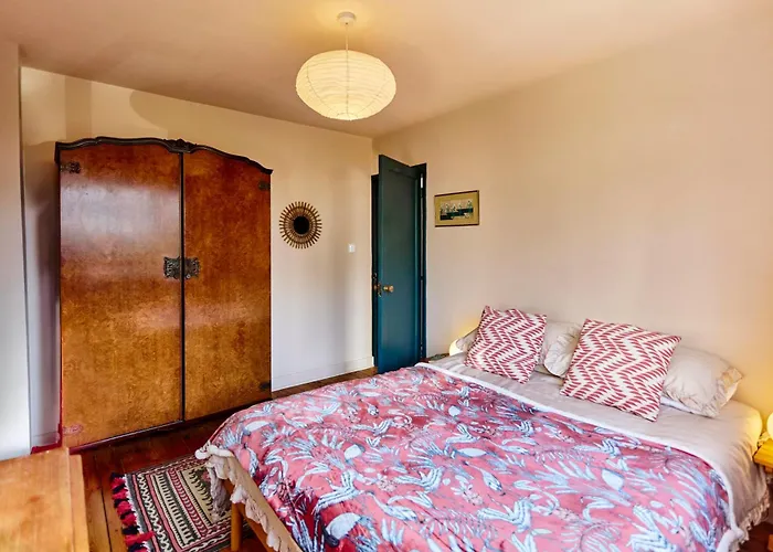 Family In Chapel Allerton Area - Peaceful Street, Free Parking Λιντς